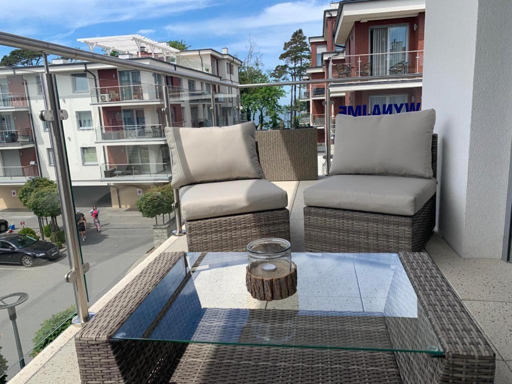 Apartament Nadmorski Z Basenem Klifowa 레왈 외부 사진