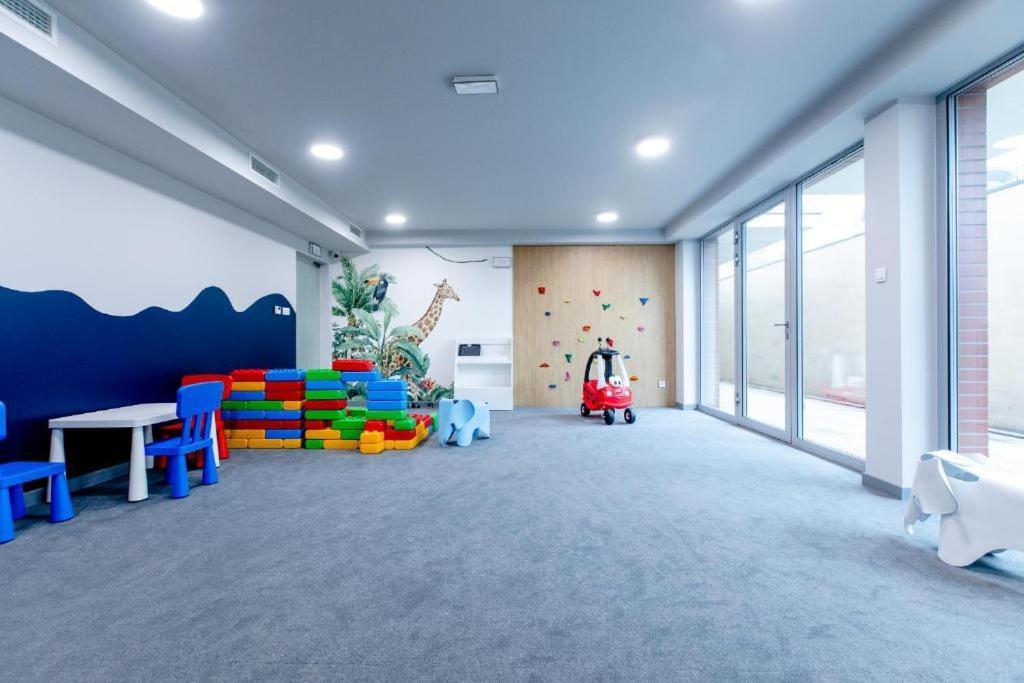 Apartament Nadmorski Z Basenem Klifowa 레왈 외부 사진