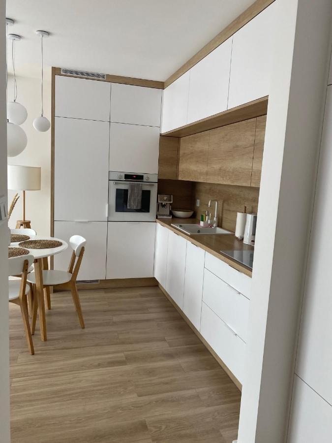 Apartament Nadmorski Z Basenem Klifowa 레왈 외부 사진
